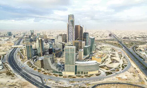 കോ​ൺ​ട്രാ​ക്​​ടി​ങ് ജോ​ലി​ക​ളി​ൽ സ്വ​ദേ​ശി​വ​ത്ക​ര​ണം വ​ർ​ധി​പ്പി​ച്ച​ത്​ പ്രാ​ബ​ല്യ​ത്തി​ൽ