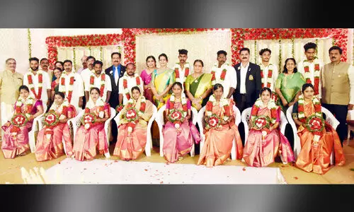 സമൂഹവിവാഹത്തിൽ ജീവിതം കോർത്ത്​ എട്ടു ദമ്പതികൾ