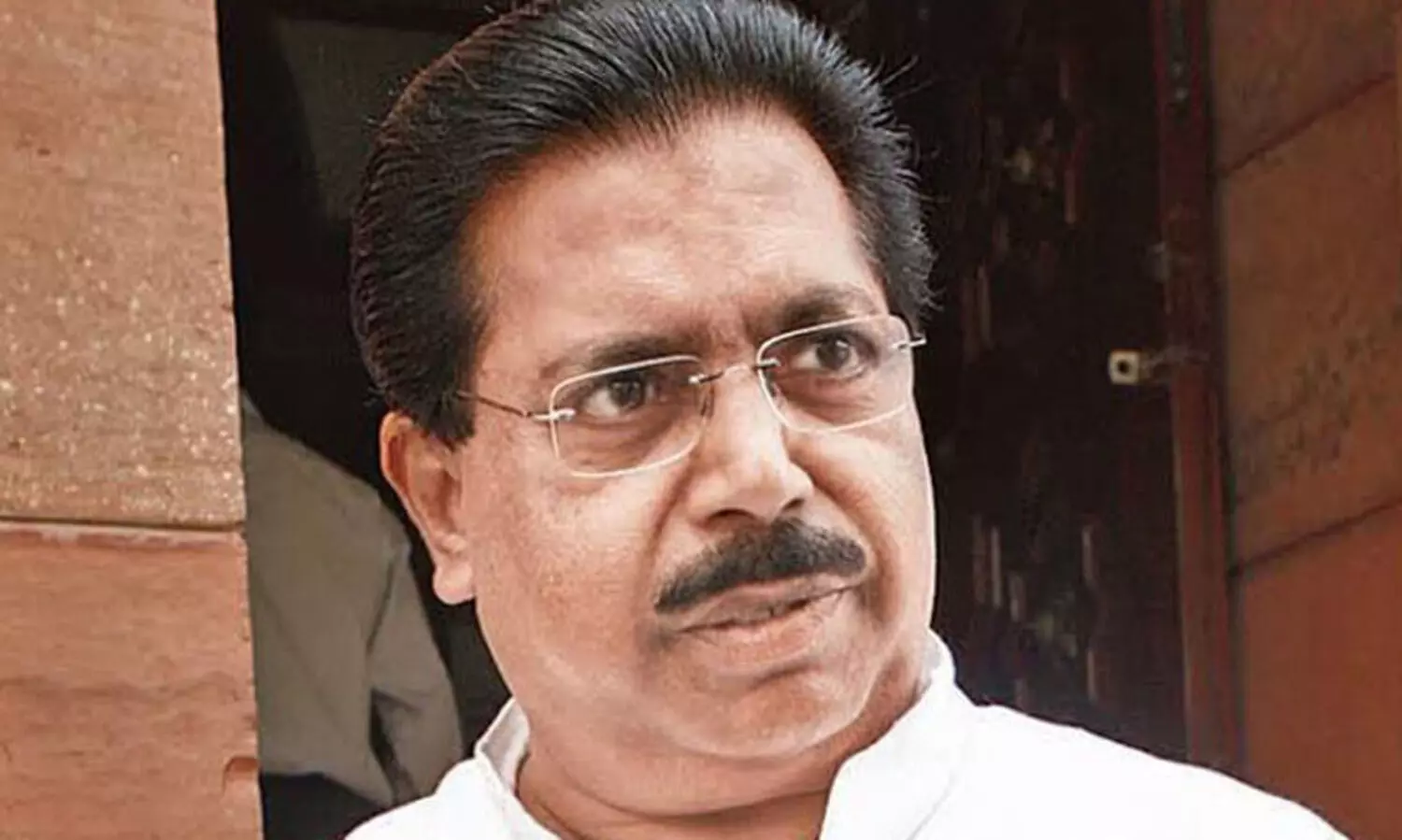 പി.സി. ചാക്കോക്ക് പിന്തുണയുമായി എറണാകുളം ഡിസിസിയില്‍ രാജി