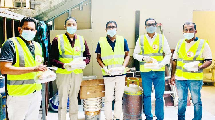 കോഴിക്കോട് ജില്ല പ്രവാസി ഫോറം ഭക്ഷണം വിതരണം ചെയ്തു കോഴിക്കോട് ജില്ല പ്രവാസി ഫോറം ഭക്ഷണം വിതരണം ചെയ്തു