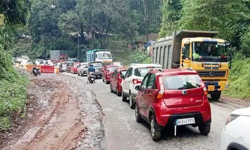 ​കുതിരാനിൽ അപകടങ്ങൾ പെരുകാൻ കാരണം​ അശ്രദ്ധമായ ഡ്രൈവി​െങന്ന്​ ദേശീയപാത അതോറിറ്റി