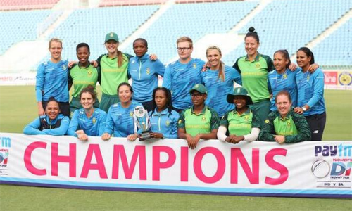 വ​നി​ത ഏ​ക​ദി​നം; പ​ര​മ്പ​ര ദ​ക്ഷി​ണാ​ഫ്രി​ക്ക​ക്ക്​