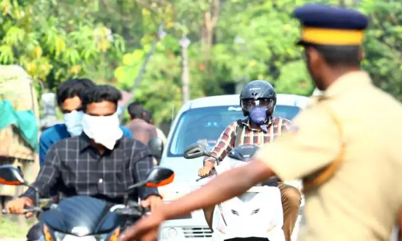വാഹന പരിശോധന​; നാലു ദിവസത്തിനുള്ളിൽ പിടിച്ചെടുത്തത് എട്ടുലക്ഷം രൂപ