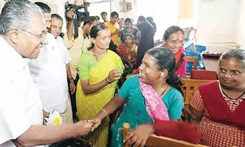 endosulfan pinarayi vijayan