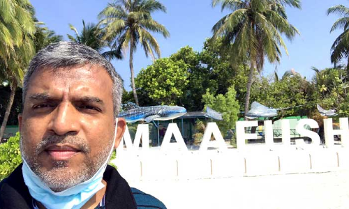 മാ​ല​ദ്വീ​പി​ലെ കാ​ഴ്ച വ​സ​ന്ത​മാ​ക്കി മ​ല​യാ​ളി എ​ൻ​ജി​നീ​യ​ർ