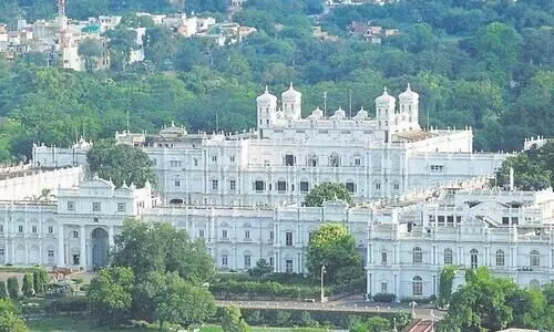 jai vilas palace gwalior