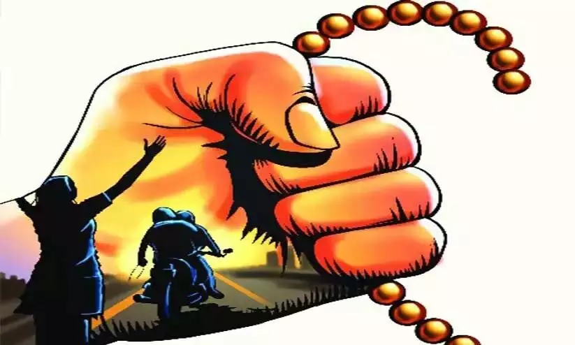 സ്വ​ർ​ണം മോ​ഷ്​​ടി​ച്ച സം​ഘ​ത്തി​ലെ ര​ണ്ടു​പേ​ർ കൂ​ടി പി​ടി​യി​ൽ