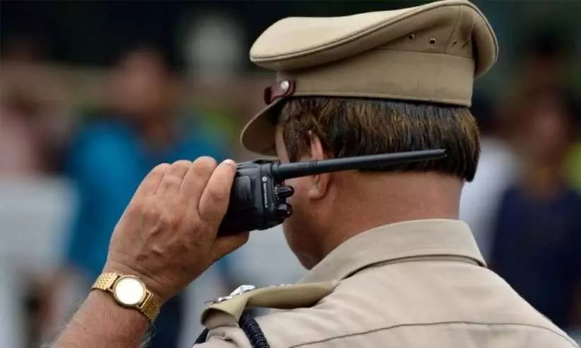 തെരഞ്ഞെടുപ്പ്; ജില്ല അതിര്ത്തികളില് നിരീക്ഷണം ശക്തമാക്കും തെരഞ്ഞെടുപ്പ്; ജില്ല അതിര്ത്തികളില് നിരീക്ഷണം ശക്തമാക്കും