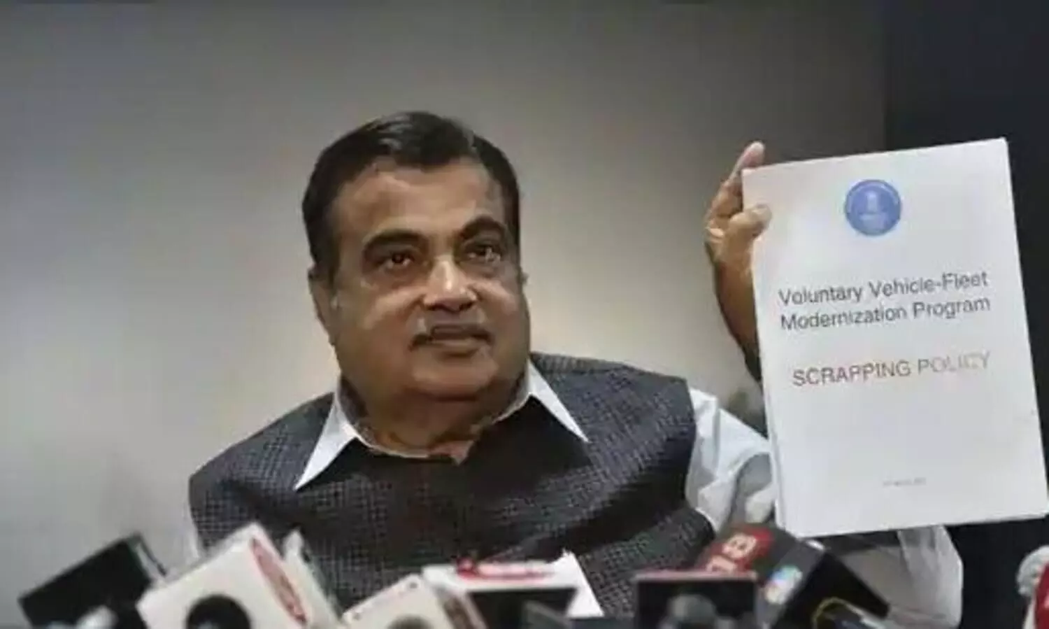 Nitin Gadkari announces vehicle scrappage policy