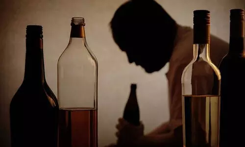 ക്ഷേത്രപ്പറമ്പില്‍നിന്ന്​ വിദേശമദ്യം പിടികൂടി