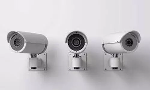 സ്പാകളിലും മസാജ് പാർലറുകളിലും സിസിടിവി കാമറകൾ സ്ഥാപിക്കുന്നത് നിയമവിരുദ്ധം: മദ്രാസ് ഹൈക്കോടതി