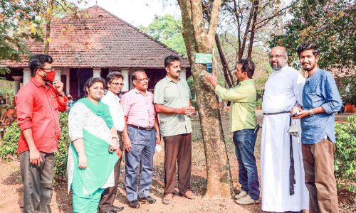 സി.എം.എസ്. കോളജിലെ വൃക്ഷവൈവിധ്യം ഇനി ക്യൂ.ആര്‍ കോഡില്‍