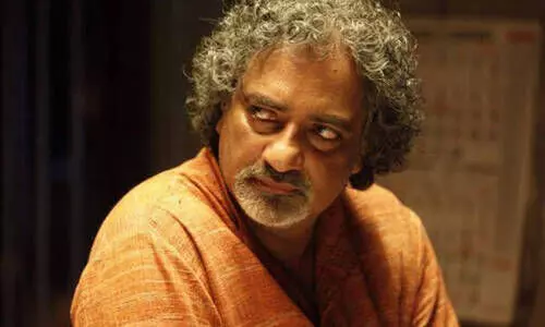 കപ്പിത്താനെ കാണാനില്ല; പെയ്ന്‍റിങ് പങ്കുവെച്ച് ജോയ്മാത്യുവിന്‍റെ പരിഹാസം