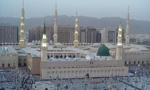 മദീന മസ്​ജിദുന്നബവിയിലെ റമദാൻ പദ്ധതികൾ പ്രഖ്യാപിച്ചു; നമസ്​കാരത്തിന്​ 60,000 പേർക്ക് അവസരം