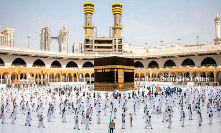 18 മുതൽ 70 വരെ പ്രായമുള്ളവർക്ക് ഉംറ നിർവഹിക്കാം 18 മുതൽ 70 വരെ പ്രായമുള്ളവർക്ക് ഉംറ നിർവഹിക്കാം