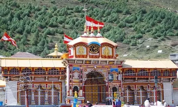 ചാർധാം യാത്രക്കുള്ള ഒരുക്കങ്ങൾ ഏപ്രിൽ 30ന്​ മുമ്പ്​ പൂർത്തിയാക്കുമെന്ന്​ ഉത്തരാഖണ്ഡ്​ മുഖ്യമന്ത്രി