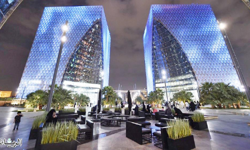 വ​ർ​ണ​വി​സ്​​മ​യം തീ​ർ​ത്ത്​ നൂ​ർ റി​യാ​ദ്​ ആ​ഘോ​ഷ​ത്തി​ന്​ ഉ​ജ്ജ്വ​ല തു​ട​ക്കം