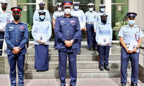 കോവിഡ് പ്രതിരോധ മുൻനിരയിലുള്ളവരെ ആദരിച്ചു കോവിഡ് പ്രതിരോധ മുൻനിരയിലുള്ളവരെ ആദരിച്ചു