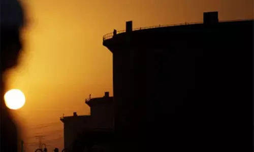 എ​ണ്ണ ശു​ദ്ധീ​ക​ര​ണ​ശാ​ല​ക്കു നേ​രെ ഹൂ​തി ആ​ക്ര​മ​ണം:    വി​വി​ധ രാ​ജ്യ​ങ്ങ​ളും സം​ഘ​ട​ന​ക​ളും അ​പ​ല​പി​ച്ചു