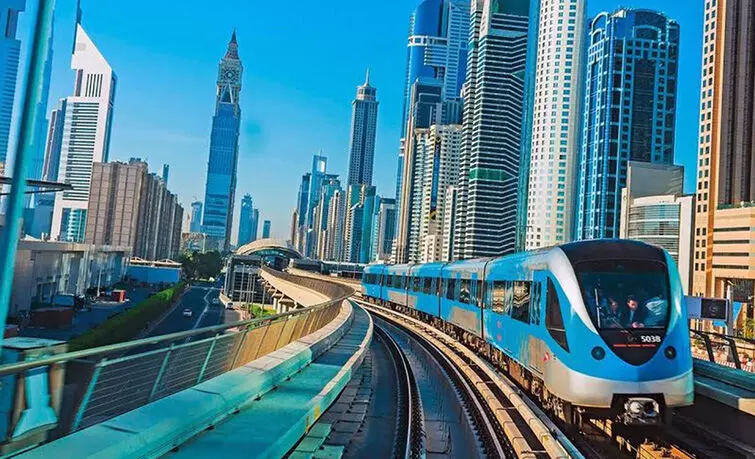 ദു​ബൈ മെ​ട്രോ, ട്രാം ​പ്ര​വ​ർ​ത്ത​ന ചു​മ​ത​ല; പു​തി​യ ക​മ്പ​നി​യു​മാ​യി ക​രാ​ർ ഒ​പ്പി​ട്ടു