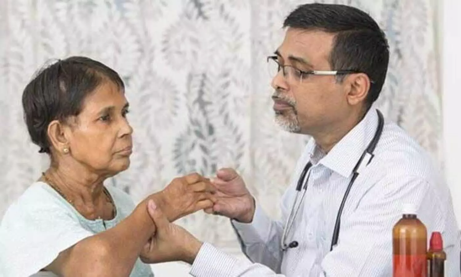 ജീവിതശൈലി മാറ്റാം... പാർകിൻസൺസിനെ പ്രതിരോധിക്കാം