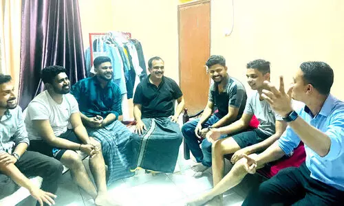 പ്ര​വാ​സി​ക​ളെ​ന്താ, പൗ​ര​ന്മാ​ര​ല്ലേ