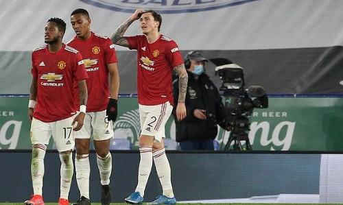 യു​ൈനറ്റഡിന്​ വൻവീഴ്​ച; 39 വർഷത്തിനിടെ ആദ്യ എഫ്​.എ കപ്​ സെമിയിലേക്ക്​ ടിക്കറ്റെടുത്ത്​ ലെസ്റ്റർ