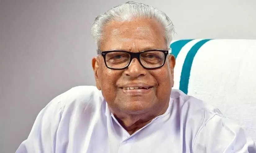 vs achuthanandan