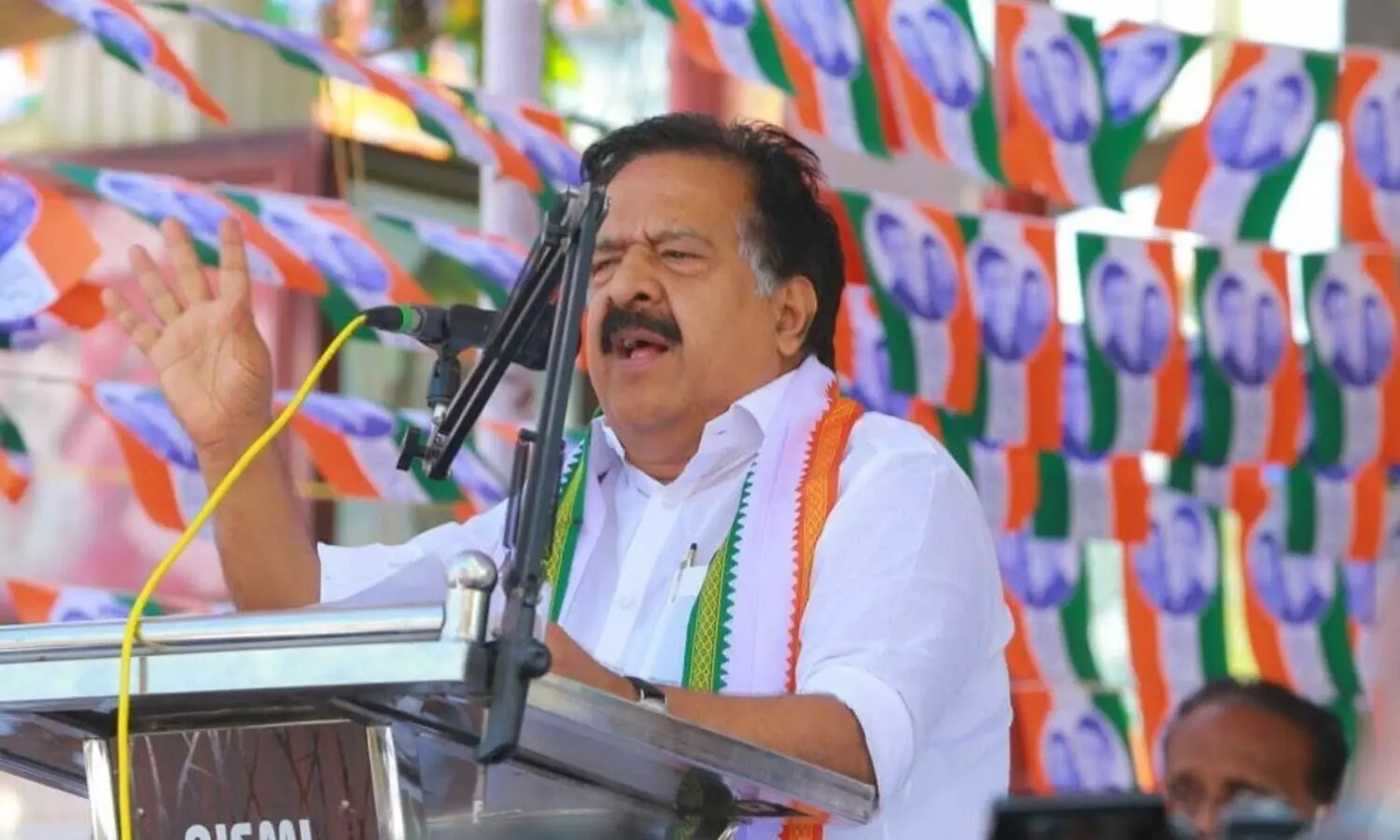 കള്ളവോട്ടിന് അരങ്ങൊരുക്കിയത് സി.പി.എം അനുഭാവികളായ ഉദ്യോഗസ്ഥർ -ചെന്നിത്തല