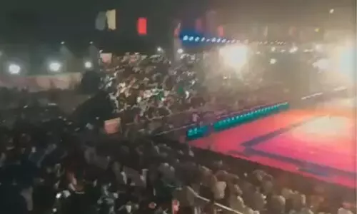 കബഡി ചാമ്പ്യൻഷിപ്പിനിടെ ഗ്യാലറി നിലംപൊത്തി; നൂറുകണക്കിന് പേർക്ക് പരിക്ക് VIDEO