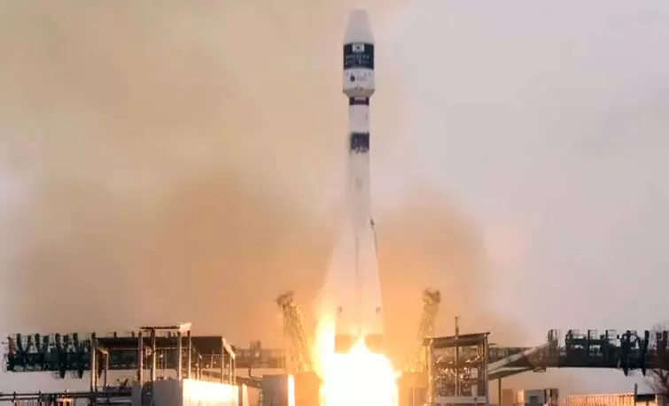 സൗദി അറേബ്യ നിർമിച്ച രണ്ട് ഉപഗ്രഹങ്ങളുടെ വിക്ഷേപണം വിജയകരം സൗദി അറേബ്യ നിർമിച്ച രണ്ട് ഉപഗ്രഹങ്ങളുടെ വിക്ഷേപണം വിജയകരം