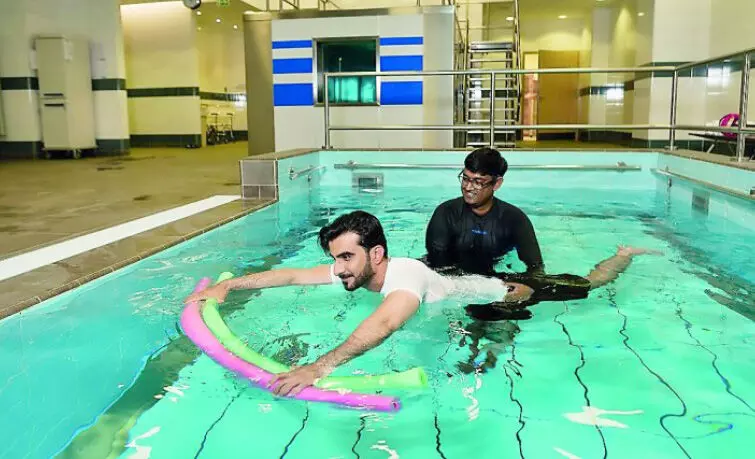 വി​ളി​പ്പാ​ട​ക​ലെ, റീ​ഹാ​ബി​ലി​റ്റേ​ഷ​ൻ ഇ​ൻ​സ്​​റ്റി​റ്റ്യൂ​ട്ട്​ സേ​വ​നം