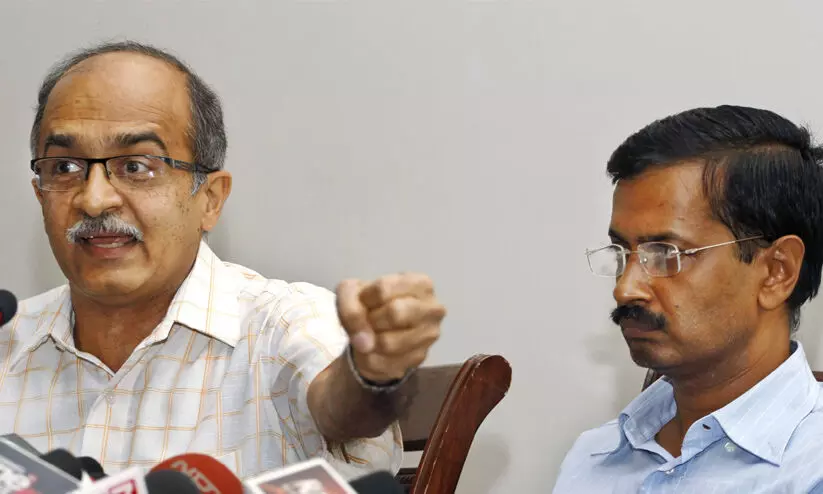 അവർ കെജ്രിവാളിനെയും േതടിയെത്തി; അപ്പോൾ അദ്ദേഹം നിലവിളിക്കുകയാണ്; പരിഹാസവുമായി പ്രശാന്ത് ഭൂഷൺ അവർ കെജ്രിവാളിനെയും േതടിയെത്തി; അപ്പോൾ അദ്ദേഹം നിലവിളിക്കുകയാണ്; പരിഹാസവുമായി പ്രശാന്ത് ഭൂഷൺ