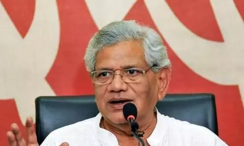 എൽ.ഡി.എഫിനെ തകർക്കാൻ കോൺഗ്രസ്​ ബി.ജെ.പിയുമായി ഒത്തുകളിക്കുന്നു -സീതാറാം യെച്ചൂരി