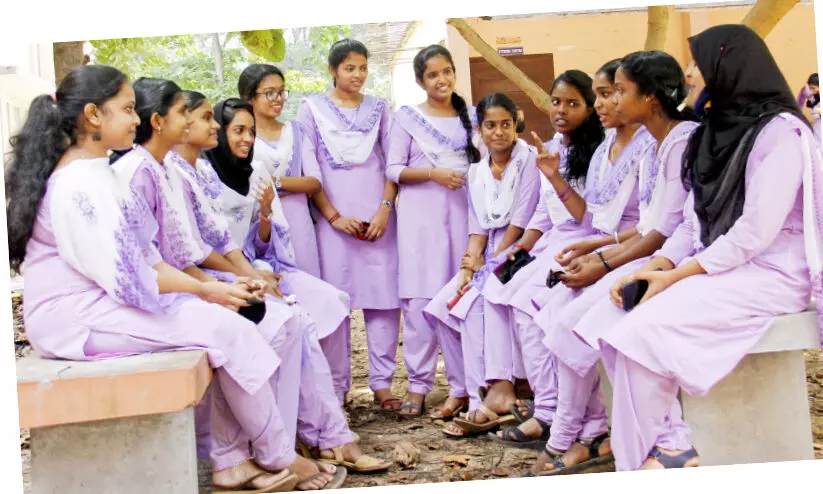 kollam sn college students kollam sn college students