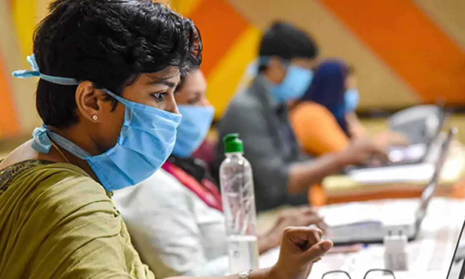 േകാവിഡ്: വിദ്യാർഥികളുടെ പ്രയാസങ്ങൾ പഠിച്ച് റിപ്പോർട്ട് തയാറാക്കണമന്ന്​ ആവശ്യം