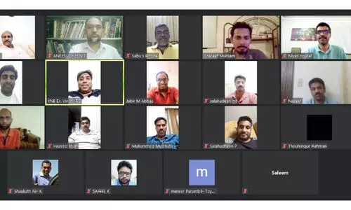 ന​സീ​ഫ് മു​ഹ​മ്മ​ദ് മാ​റ​ഞ്ചേ​രി​ക്ക് യാം​ബു ത​നി​മ യാ​ത്ര​യ​യ​പ്പ് ന​ൽ​കി