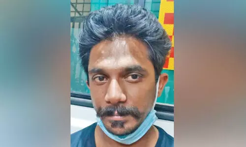 മ​യ​ക്കു​മ​രു​ന്ന് കേ​സി​ലെ പ്ര​തി കോവിഡ് നിരീക്ഷണ കേന്ദ്രത്തിലെ കമ്പിവളച്ച് പ്രതി രക്ഷപ്പെട്ടു