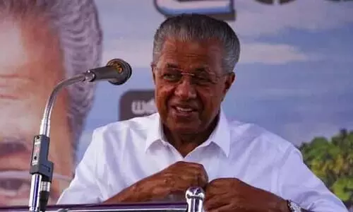 പെന്‍ഷനും കിറ്റും നല്‍കുന്നത് വോട്ടിനു വേണ്ടിയല്ല -പിണറായി വിജയൻ