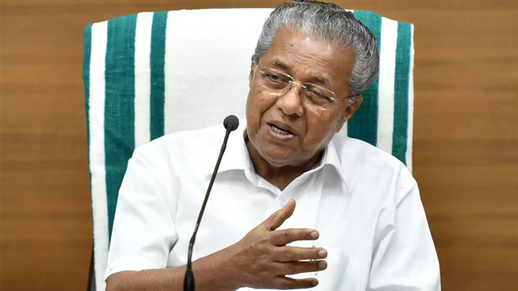 എൻ.എസ്.എസും ഇടതുപക്ഷവും ശത്രുപക്ഷത്ത് നിൽക്കുന്നവരാണ് എന്ന് വരുത്തിത്തീർക്കാൻ ശ്രമം -മുഖ്യമന്ത്രി എൻ.എസ്.എസും ഇടതുപക്ഷവും ശത്രുപക്ഷത്ത് നിൽക്കുന്നവരാണ് എന്ന് വരുത്തിത്തീർക്കാൻ ശ്രമം -മുഖ്യമന്ത്രി