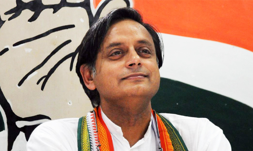 shashi tharoor