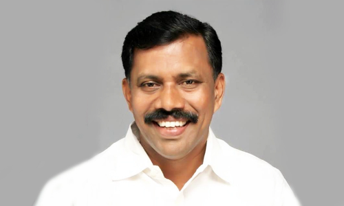 തൃശൂർ ഡി.സി.സി ജനറൽ സെക്രട്ടറി പി.കെ. ജോൺ സി.പി.ഐയിൽ