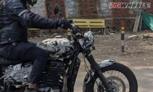 ഇതാണോ പുതിയ യെസ്ഡി?; പാരമ്പര്യം വീണ്ടെടുക്കാൻ കരുത്തനെത്തുന്നു ഇതാണോ പുതിയ യെസ്ഡി?; പാരമ്പര്യം വീണ്ടെടുക്കാൻ കരുത്തനെത്തുന്നു