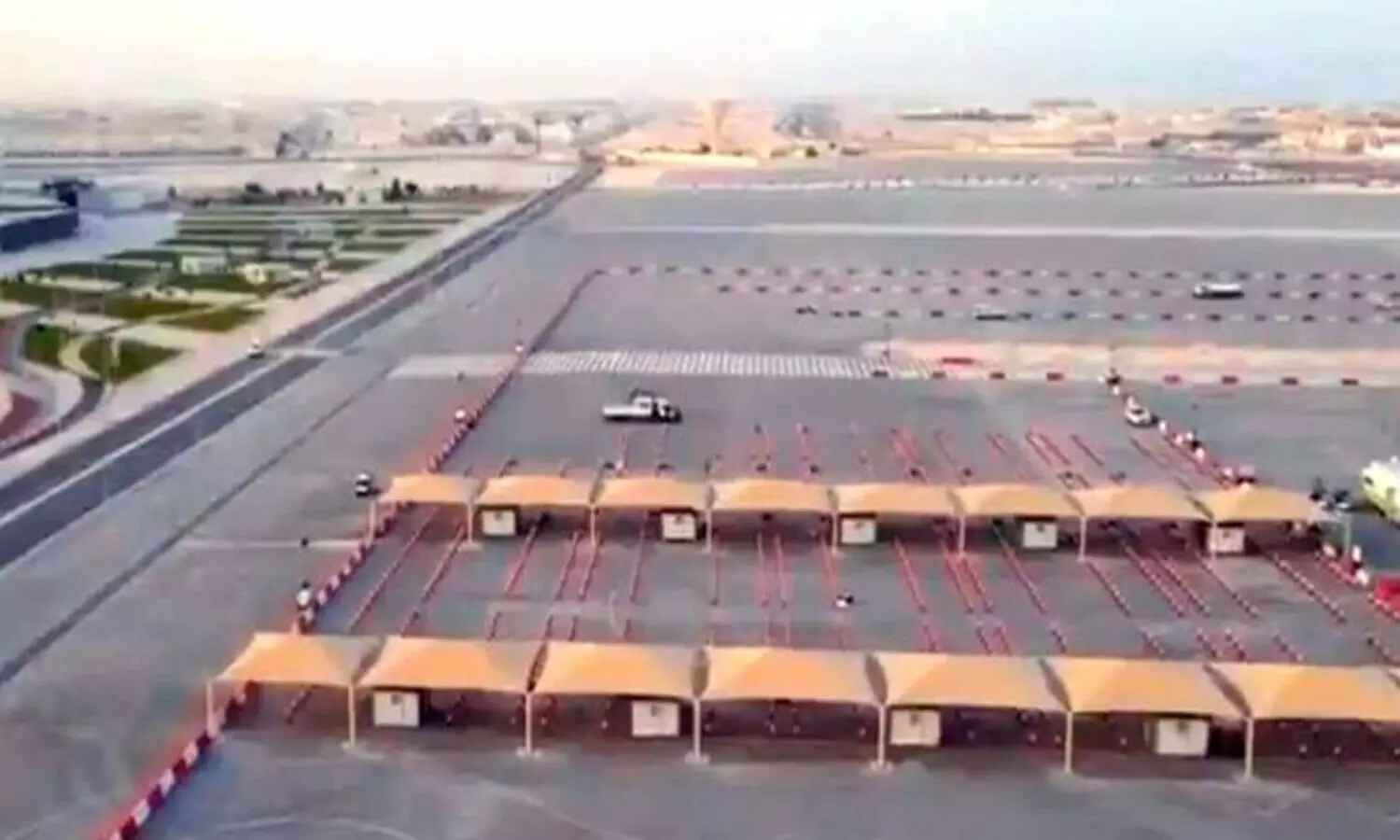 കോവിഡ്​ പ്രതിരോധ കുത്തിവെപ്പ്​:  വക്​റ ജനൂബ്​ സ്​റ്റേഡിയത്തിലും ഡ്രൈവ്​ ത്രൂ കേന്ദ്രം തുറന്നു