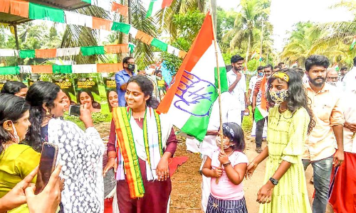 യു​വ​ത്വ​ത്തി​െൻറ പ്ര​സ​രി​പ്പു​മാ​യി അ​രി​ത ബാ​ബു