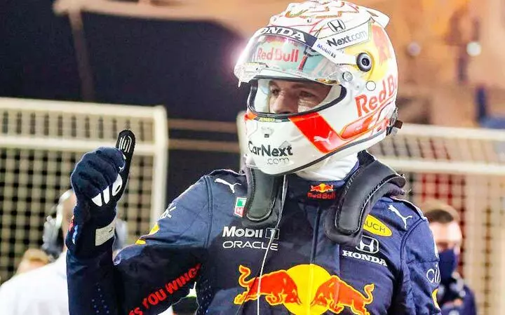 യോ​ഗ്യ​താ​മ​ത്സ​ര​ത്തി​ൽ മാ​ക്​​സ്​ വെ​ർ​സ്​​റ്റാ​പ്പ​ൻ മു​ന്നി​ൽ