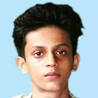 ബൈ​ക്കു​ക​ൾ കൂ​ട്ടി​യി​ടി​ച്ച് യു​വാ​വ് മ​രി​ച്ചു