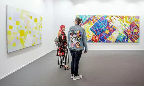 ആ​ർ​ട്ട്​​ ദു​ബൈ-2021​ന്​ ഇ​ന്നു​ തു​ട​ക്കം