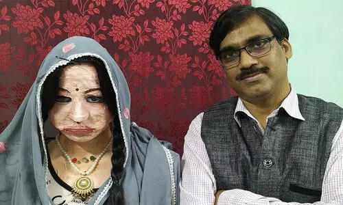 അധ്യാപകൻ വികസിപ്പിച്ച ആൻഡ്രോയ്​ഡ്​ കുഞ്ഞമ്മ ഒമ്പത്​ ഇന്ത്യൻ ഭാഷകളും 38 വിദേശ ഭാഷകളും സംസാരിക്കും