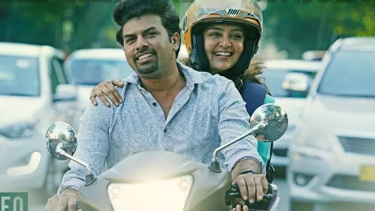 മഞ്​ജു വാര്യർ - സണ്ണി വെയ്​ൻ ചിത്രം ചതുർമുഖത്തിലെ ആദ്യം ഗാനം പുറത്ത്​